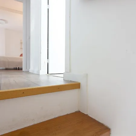 Levoasi 4 - Garden, Jacuzzi And Sauna Escape Apartment